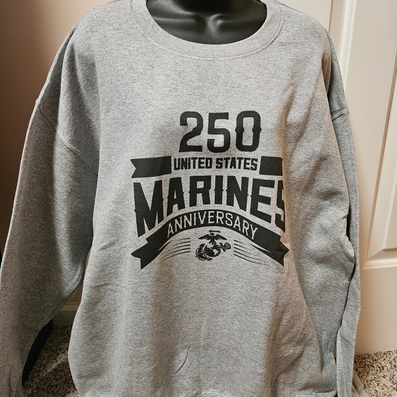 Gildan Other - Men's Gray US Marines Anniversary Sweatshirt